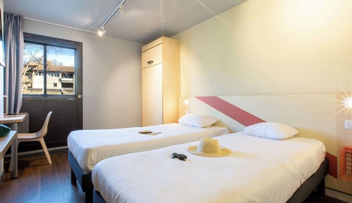 Triple Room, 3 Twin Beds