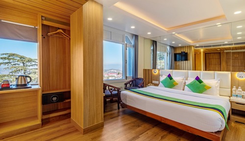 Deluxe Honeymoon Suite With Valley View