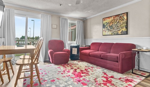 Economy Condo (ML147 Clean and Cozy 1BR Sleeps 4 Nea)