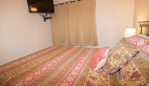 Basic Condo (ML319 Warm & Cozy Close to Village & Lift G)