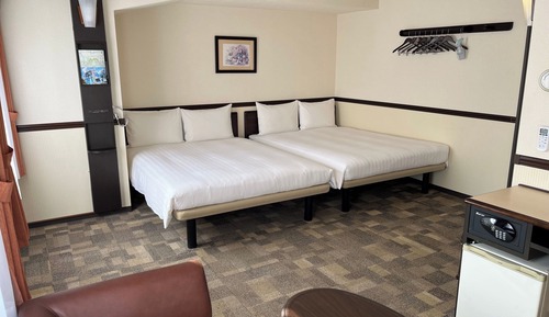Deluxe Twin Room, Smoking