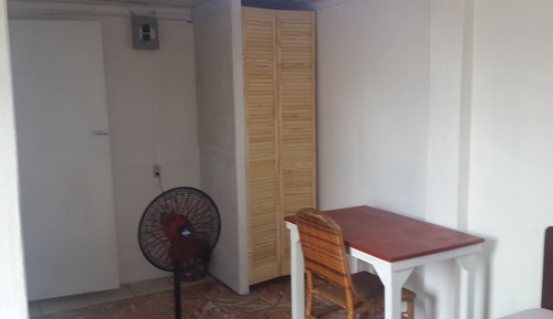 Family Backpackers Fan Room