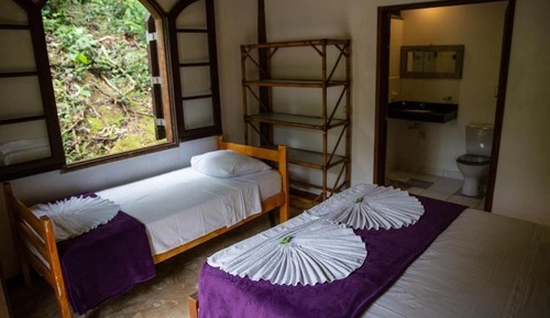 Suite, Mobility Accessible, Garden Area (Sol)