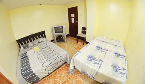 Family Quadruple Room, 2 Queen Beds