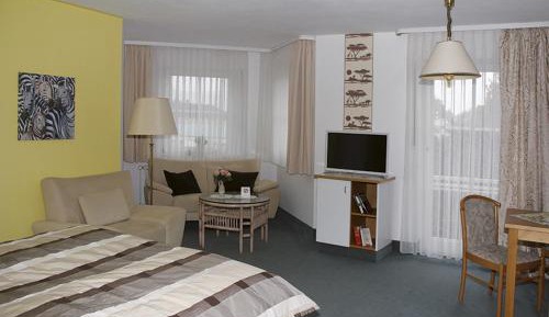 Apartment (2 Adults) with Balcony