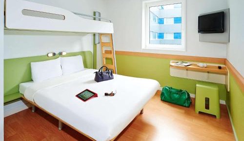 Double Room with Bunk Bed