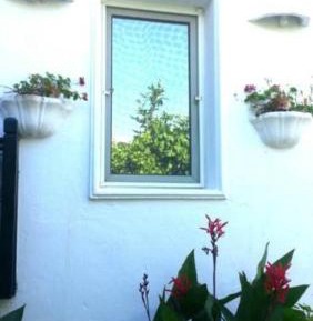 Studio (2 Adults)