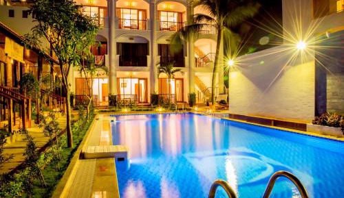 Deluxe Double Room with Balcony