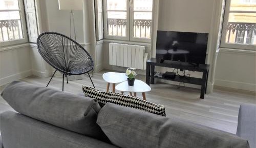 Superior Apartment