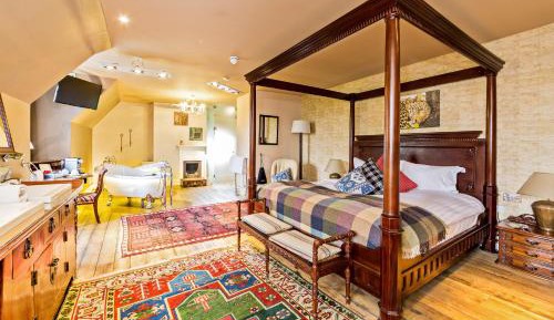 Signature  Room