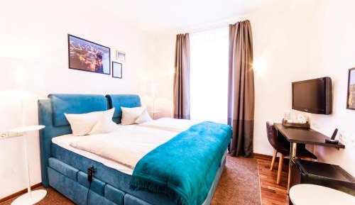 Classic Double Room