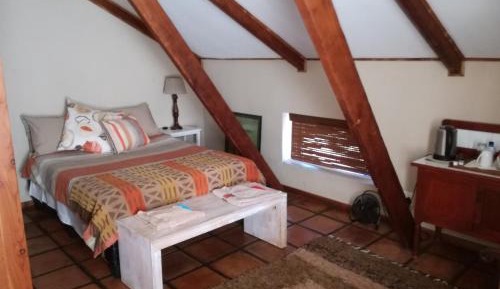Deluxe Double or Twin Room with Mountain View