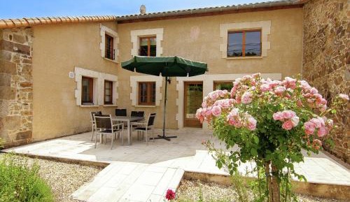 Two-Bedroom Holiday Home