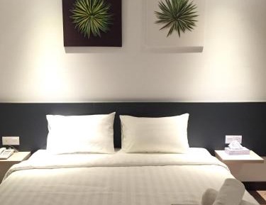 Standard King Room