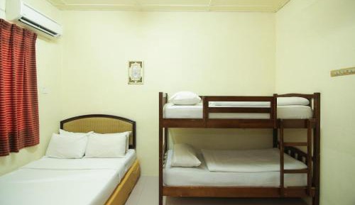 Cendana Quadruple Room