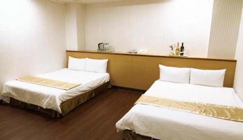 Quadruple Room with Bathroom