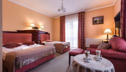 Deluxe Triple Room