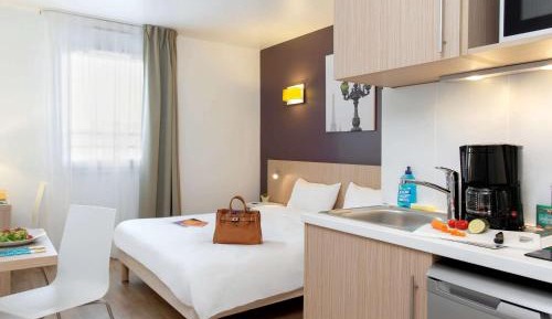 Standard Studio (2 Adults)
