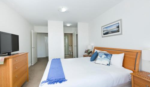 Three-Bedroom Apartment with Town View