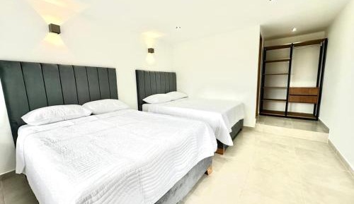 Quadruple Room with Private Bathroom