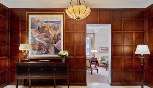 Wild Rose One Bedroom Suite One with One King Bed - City or Courtyard View