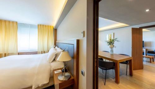 Prestige Suite with River View
