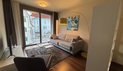 One-Bedroom Apartment with Balcony