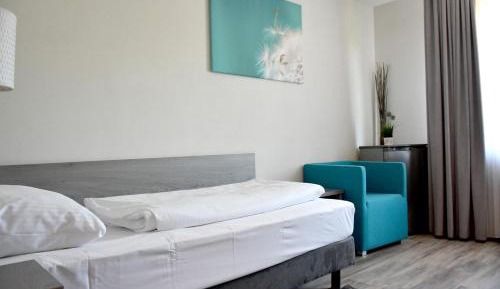 Single Room with Private Bathroom
