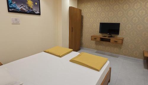 Queen Room