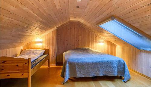 Five-Bedroom Holiday Home