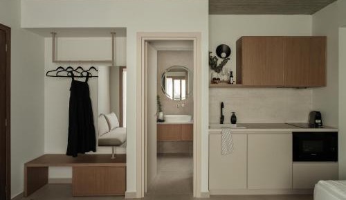 One-Bedroom Apartment with Garden View