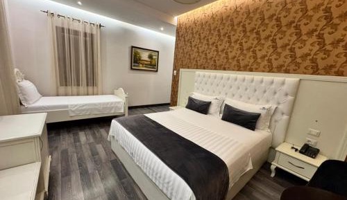 Basic Triple Room