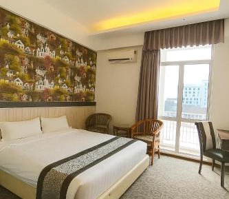Deluxe King Room