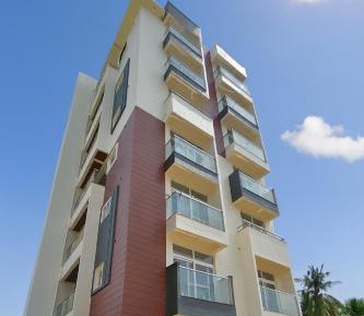 Two-Bedroom Deluxe Apartment with Balcony