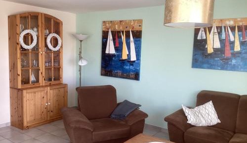 Three-Bedroom Apartment with Balcony