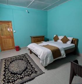Double Room with Mountain View