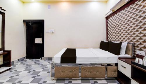 Small Single Room