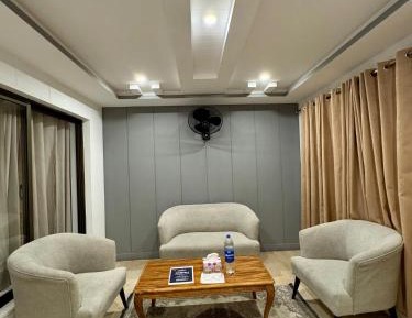 Deluxe Family Suite