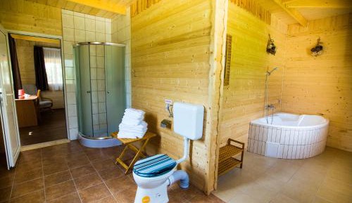 Deluxe Wooden House