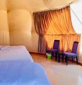 Deluxe Double Room (2 Adults + 1 Child)