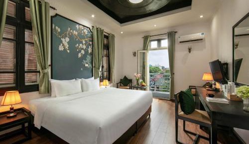 Deluxe Double Room with Balcony