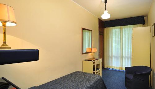 Business Single Room