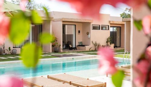 Studio with Pool View