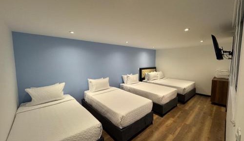 Deluxe Quadruple Room