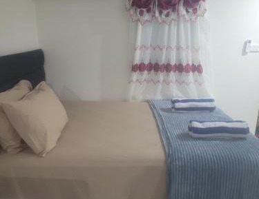 Deluxe Studio