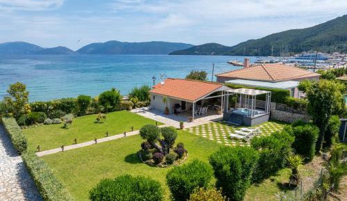 Villa - Beach Front