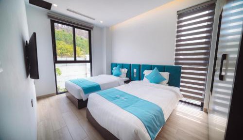 Superior Twin Room with Sea View