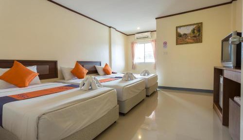Budget Triple Room