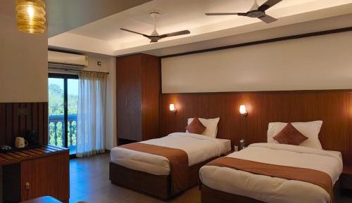 Large Twin Room