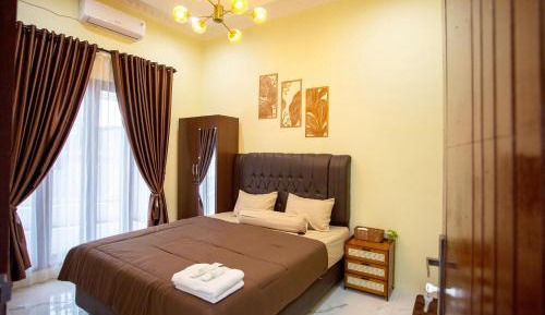 Queen Room